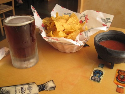 gran-agave-chips-salsa-beer