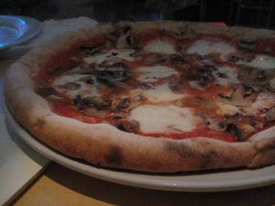 pi-coal-fired-fungi-pizza